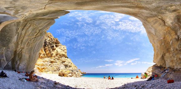 IKARIA – THE GREEK ISLAND OF LONGEVITY